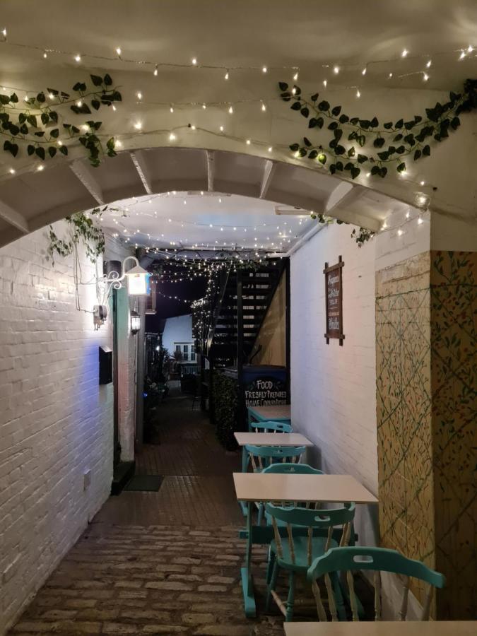 The Pelican Inn 데비지스 외부 사진